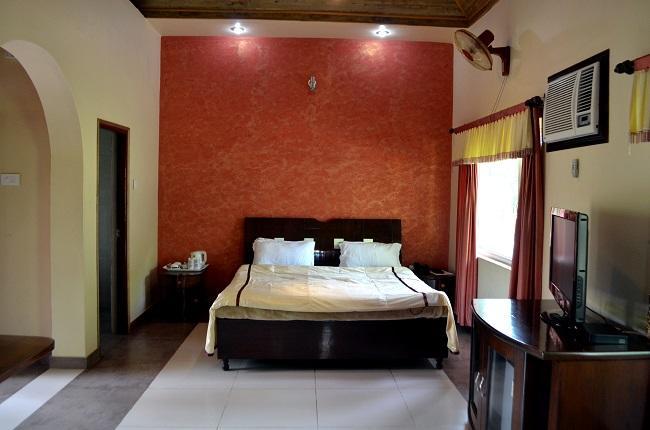 Kangs Nirvana Resorts And Spa Mahalpur Extérieur photo