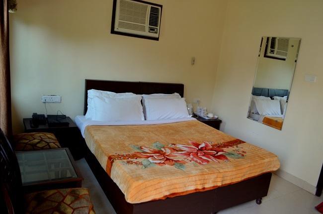 Kangs Nirvana Resorts And Spa Mahalpur Extérieur photo