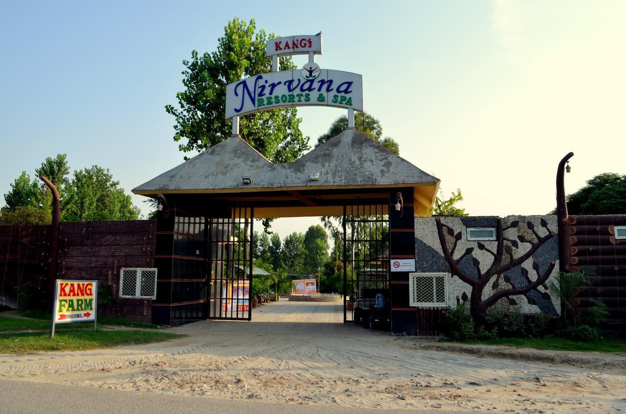 Kangs Nirvana Resorts And Spa Mahalpur Extérieur photo