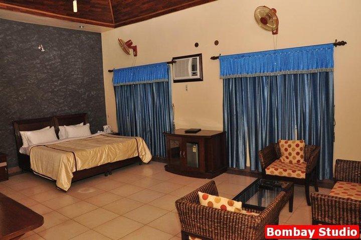Kangs Nirvana Resorts And Spa Mahalpur Extérieur photo