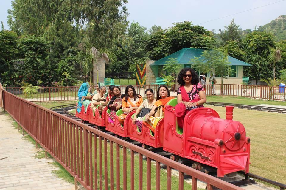 Kangs Nirvana Resorts And Spa Mahalpur Extérieur photo